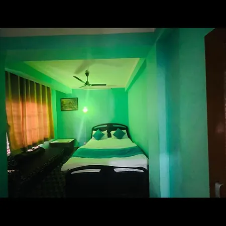 Lahana Guest House